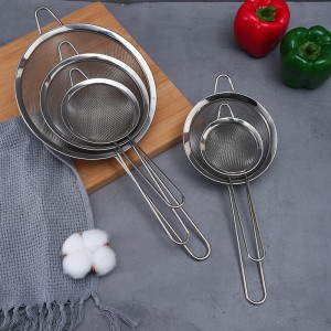 PENEIRA INOX 14CM 1906906 EMILAR